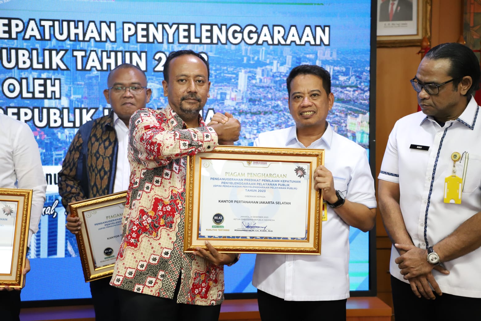 Kantah Jaksel Raih Predikat Penilaian Kepatuhan Pelayanan Publik Kualitas Tertinggi dari Ombudsman RI