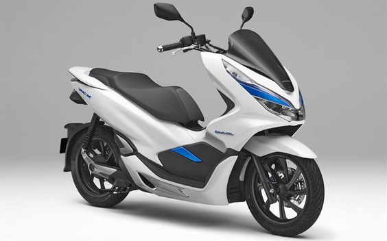 Yuk Intip Daftar Harga Motor PCX Bekas 2018
