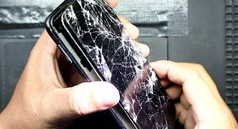 Tips Ampuh Memperbaiki LCD HP yang Jatuh dan Rusak dengan Mudah