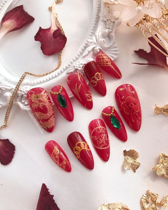 Inspirasi Nail Art Cantik untuk Rayakan Tahun Baru Imlek 2024