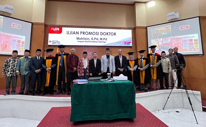 Teliti Kebijakan Pengembangan Olahraga Prestasi di Jateng, Muhlisin Raih Gelar Doktor dari UPI