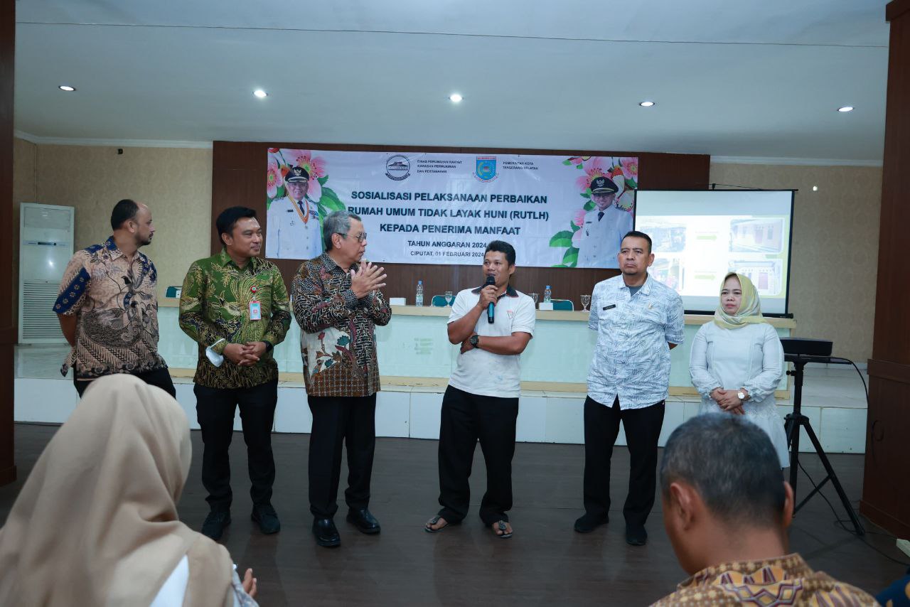 Pemkot Tangsel Bedah Rumah, Diapresiasi Warga