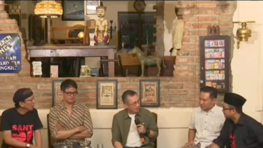 Eep Saefulloh Bocorkan Kecurangan Sistematis Pilpres 2024 yang Libatkan Panitia TPS