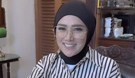 Dul Jaelani Nyanykan Lagu Untuk Safeea Dikomentari Mulan Jameela 