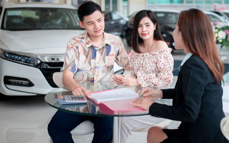 Tips Membeli Mobil Pertama Kali, Jangan Sampai Menyesal!