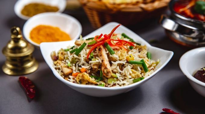 10 Makanan Olahan Nasi Menggugah Selera Wajib Kamu Coba!