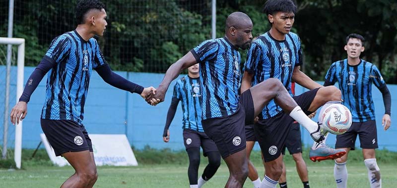    Perjalanan Arema di Bawah Kememimpinan Pelatih Berbeda dan Tiga Laga Berat Menghadang Singo Edan