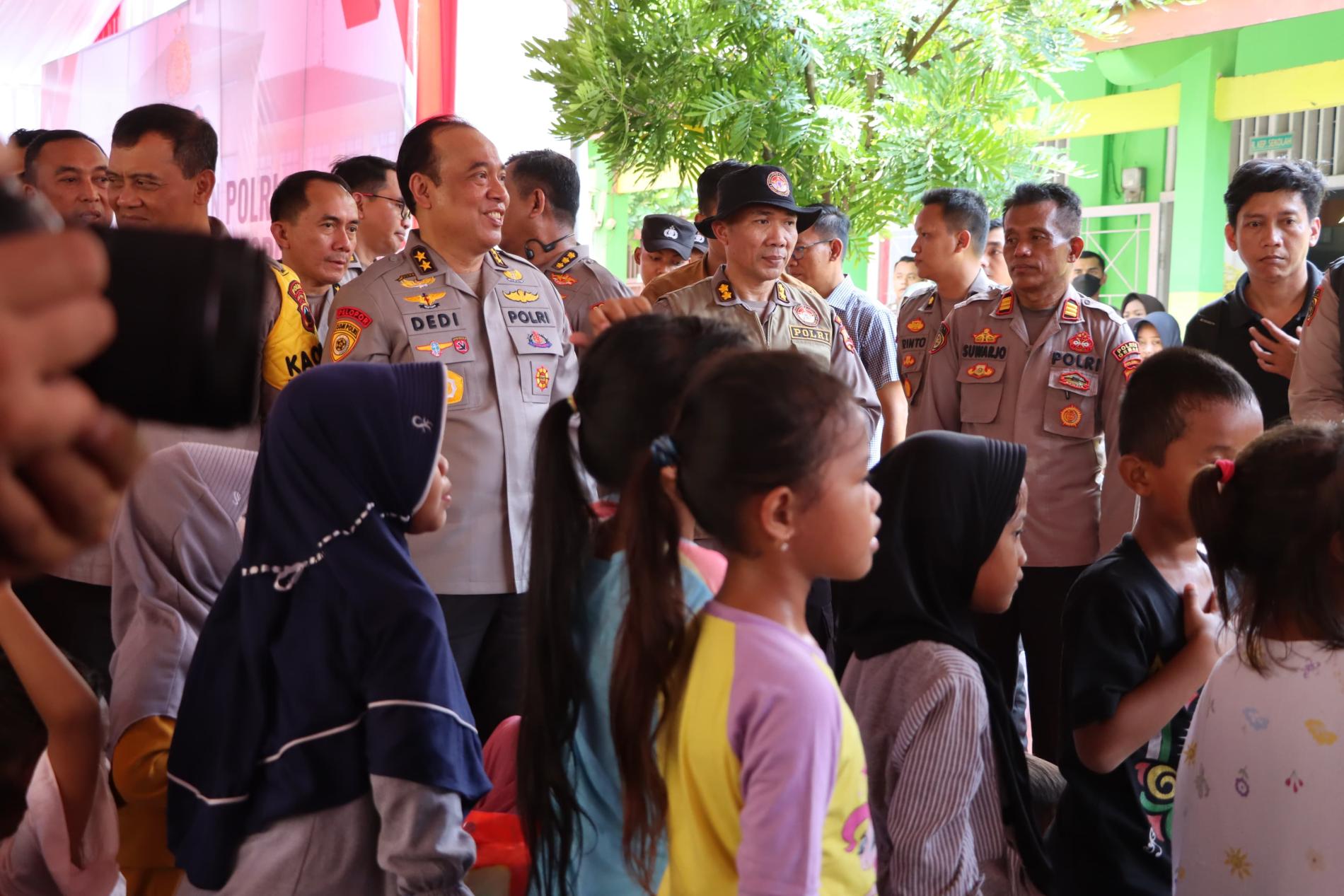 Bantu Korban Banjir di Kabupaten Demak, Mabes Polri Kirim Tim Kemanusiaan