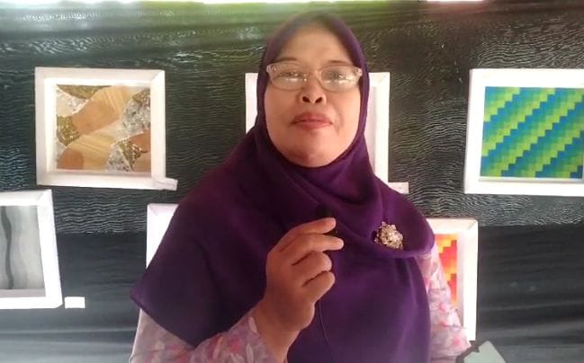 Universitas Utpadaka Swastika (UTPAS) Gelar Pameran Karya Lukisan dari Mahasiswa Smester Satu Prodi Desain Komunikasi Visual