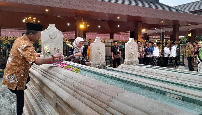 HUT ke-521 Kabupaten Demak, Bupati Nyalakan Semangat Masyarakat di Tengah Musibah