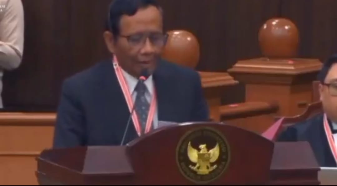 MK Indonesia Salah Satu dari 10 MK Terbaik di Dunia, Mahfud MD Ungkit Mahkamah Kalkulator Yusril Ihza Mahendra