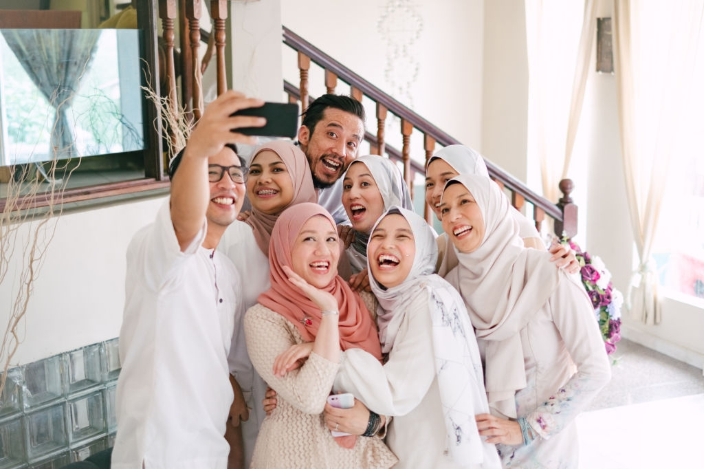 5 Zodiak Ini Sangat Menghargai Waktu Bersama Keluarga, Lebaran Menjadi Lebih Bermakna