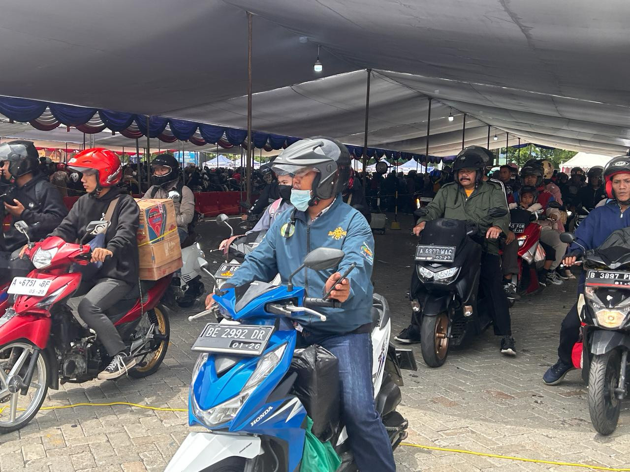 Arus Balik Dimulai, Pelabuhan Panjang Layani Perdana Pemudik R2 dan R4 menuju Ciwandan