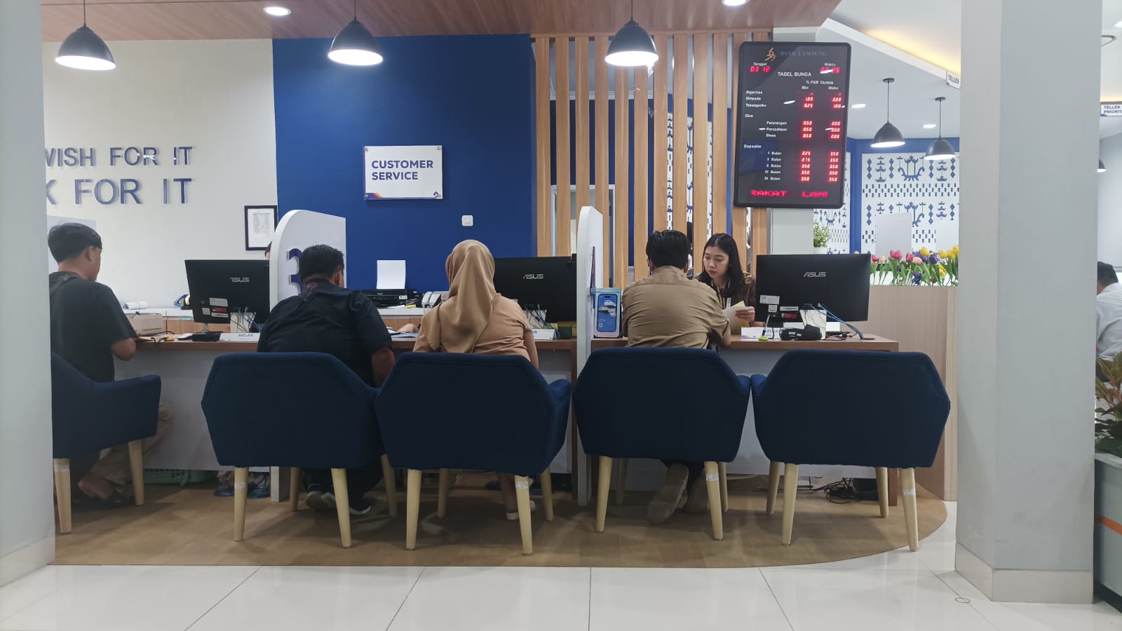 Bank Lampung Sukses Menjaga Ketersediaan Uang Tunai di Mesin ATM Selama Libur Idul Fitri 1445 H