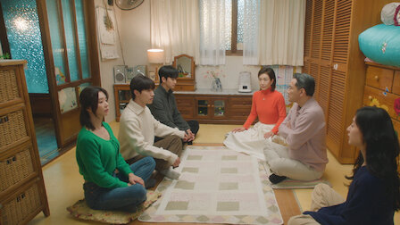 Penonton Menangis, Lihat Tawa Kim Soo Hyun di Balik Layar Queen of Tears yang Menghibur Banget