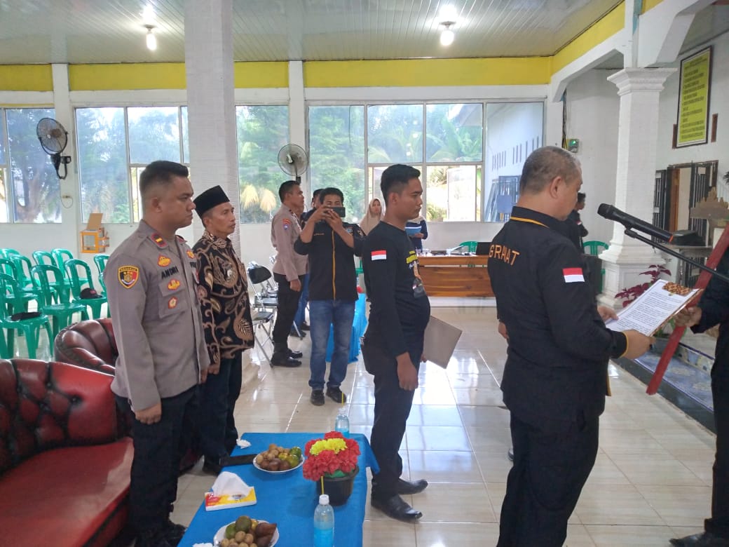 Kapolsek Mesuji Timur Hadiri Pelantikan Kepengurusan GRANAT Tingkat Desa.