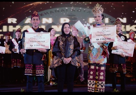 Wali Kota Eva Dwiana Saksikan 15 Juara Mulai Mekhanai 2024