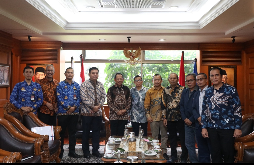 Mendagri Tito Karnavian Minta PWI Ikut Sosialisasikan Pilkada Damai