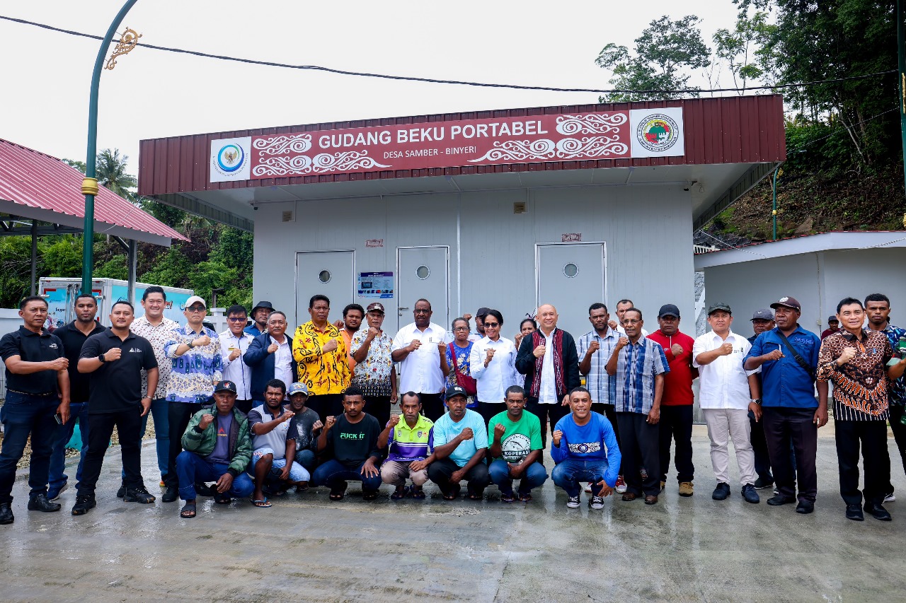 MenkopUKM Perkuat Kualitas Produk, Pasar, dan Model Bisnis Ikan Tuna di Biak Lewat Koperasi