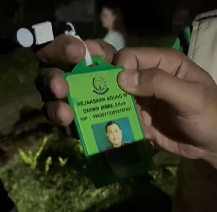 Tim Intelijen Kejati NTB Amankan Pegawai Kejagung RI, Pasalnya Dalam Hitungan Hari Tidak Masuk Kantor Tanpa Izin Pimpinan