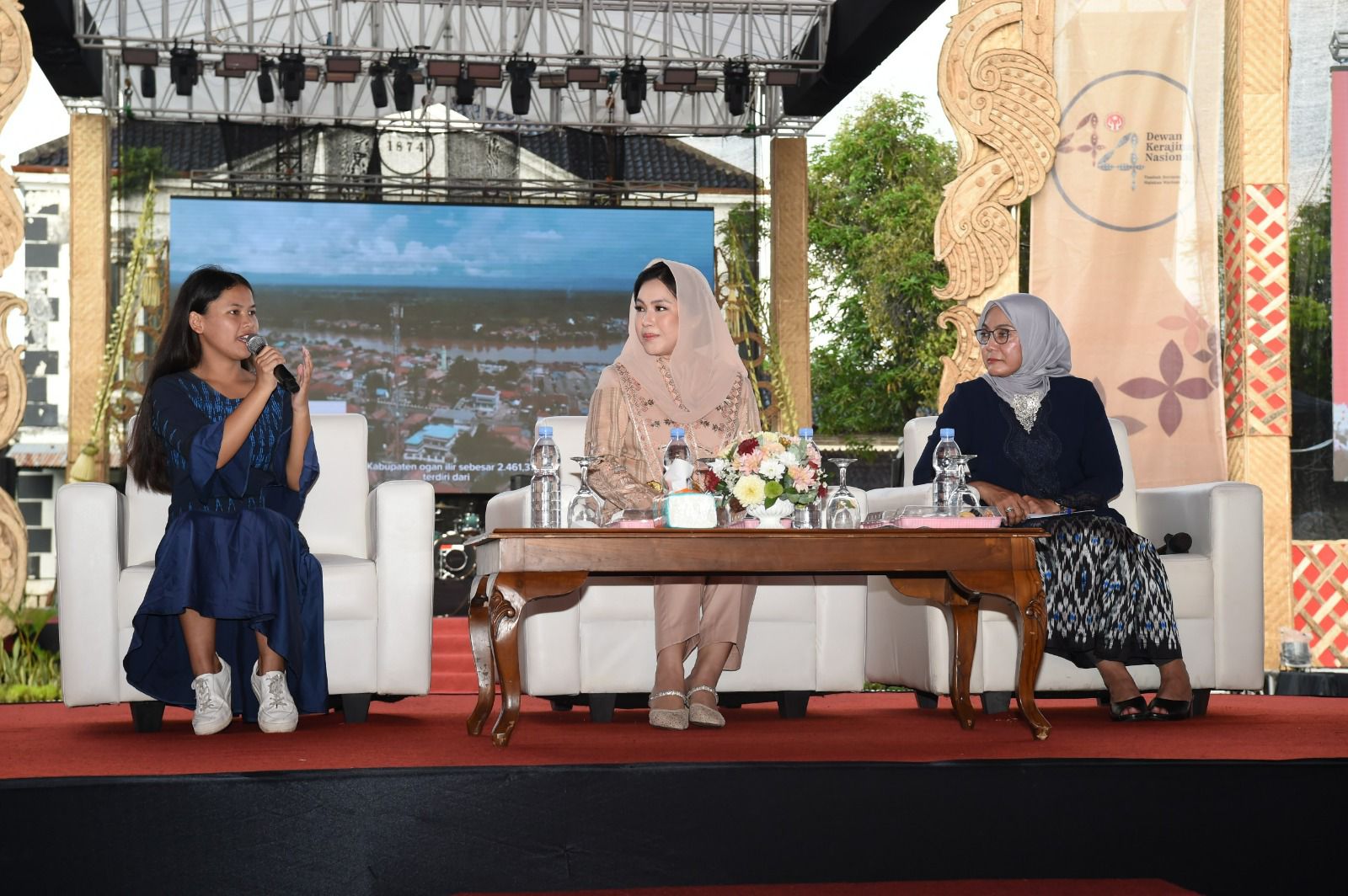 Program PKW Tekun Tenun Bersama Dekranas Hasilkan Usahawan Muda Pelestari Budaya
