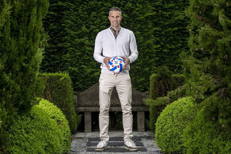 Legenda MU Robin Van Persie Resmi Jadi Pelatih SC Heerenveen 