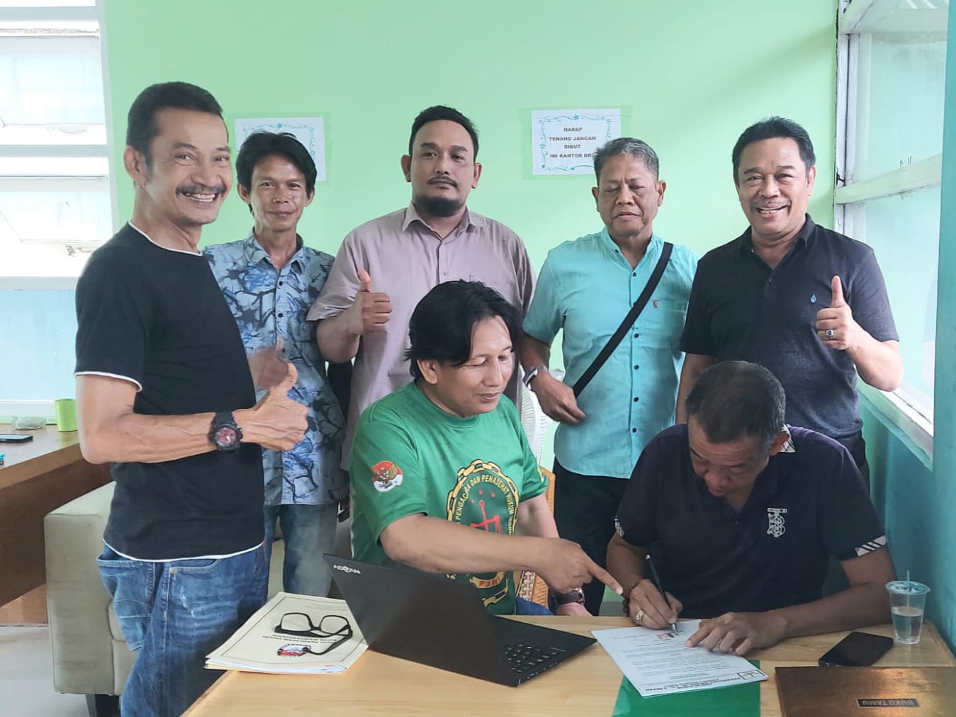 33 Pengacara Dampingi Calon Wali Kota Independen Melawan KPU di Bawaslu Banjarmasin