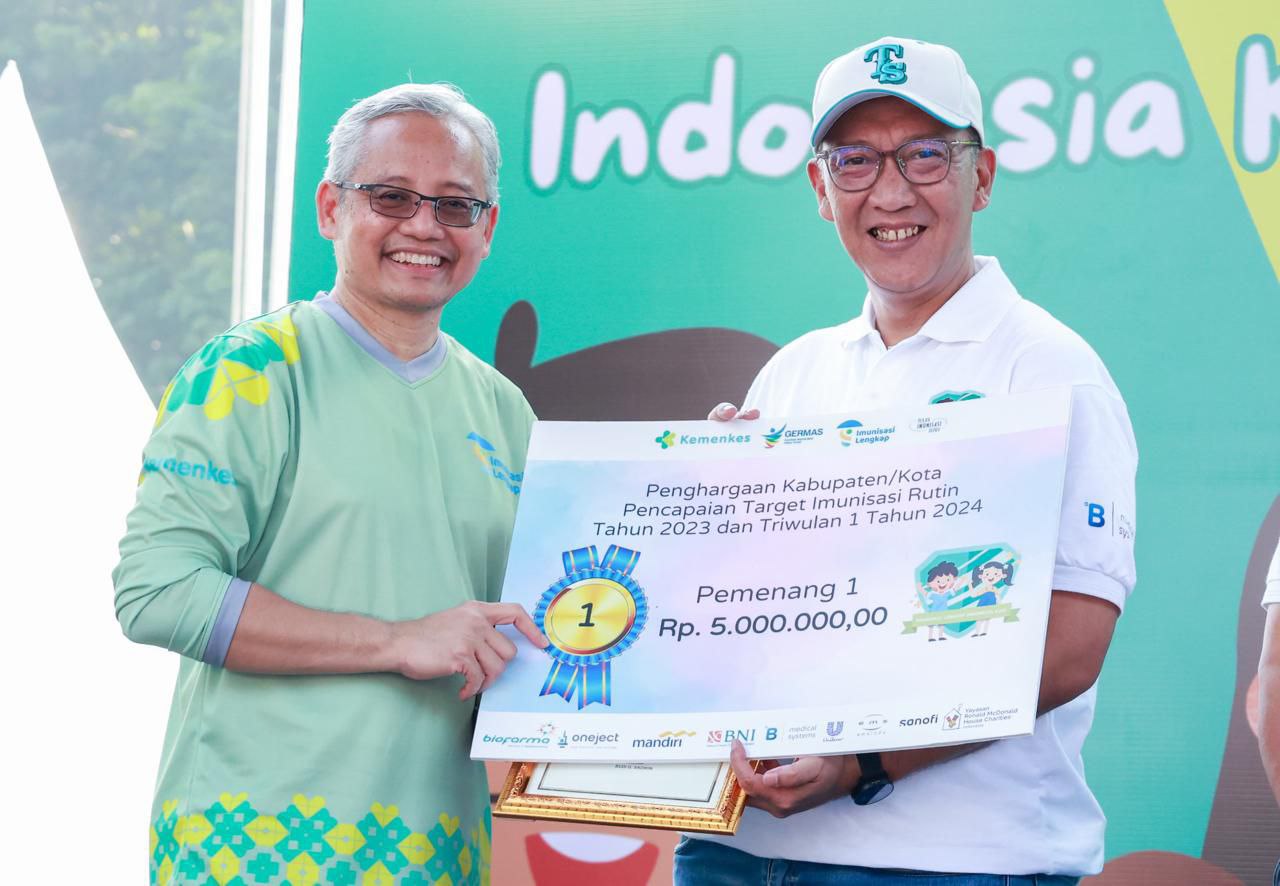 Pemkot Tangsel Borong 3 Penghargaan Terbaik Capaian Imunisasi dari Kemenkes RI