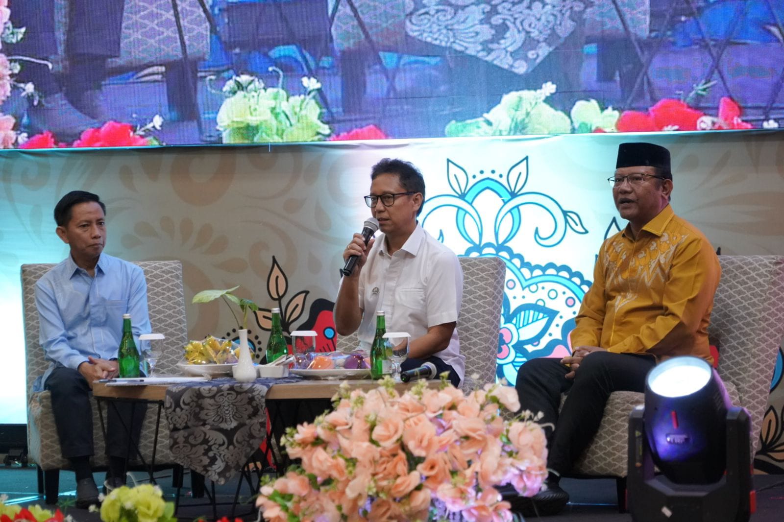 Indonesia Emas: Menjaga Orang Sehat, Bukan Mengobati Orang Sakit