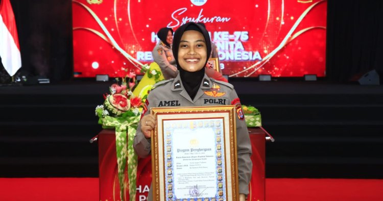 Polwan Polda Banten Bripda Amelia dapat Penghargaan dari Kapolri