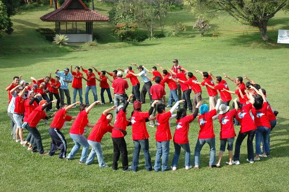 Apa itu Outbound? Pengertian, Manfaat dan Contoh