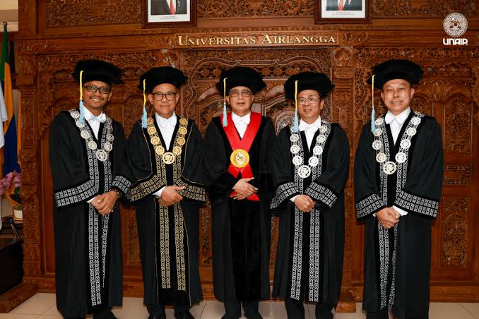 Pengukuhan Guru Besar Kehormatan Unair, Prof. Dr. Sunarto SH., MH., Cikal Bakal Pemimpin M.A Masa Depan