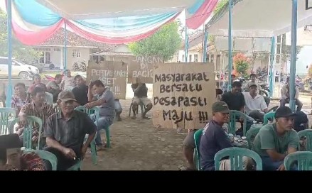 Warga Pertahankan Aset Desa Rawa Wiru dari Oknum di Lamtim