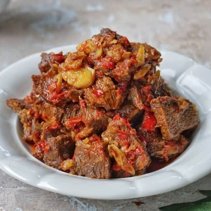 Bingung dengan Olahan Daging Kurban Itu-itu Saja, Coba Resep Oseng Mercon yang Enak dan Pedas