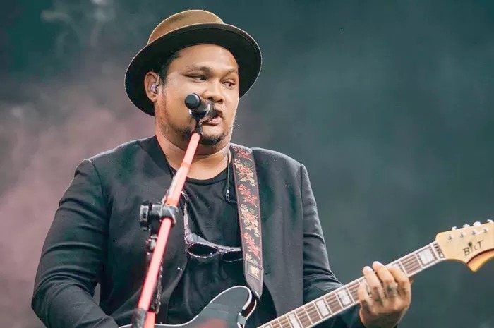 Virgoun Ditangkap Pakai Narkoba Bersama Teman Perempuan Inisial PA di Kosan, Sang Ibu Syok Sampai Pingsan