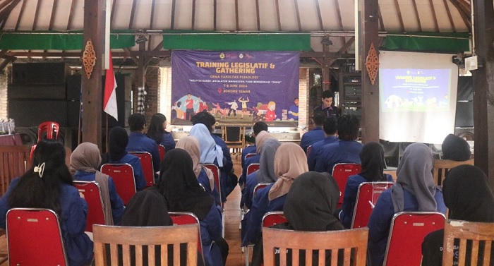 Siapkan Kader Legislator, Dema Fakultas Psikologi USM Gelar Training Legislatif dan Gathering