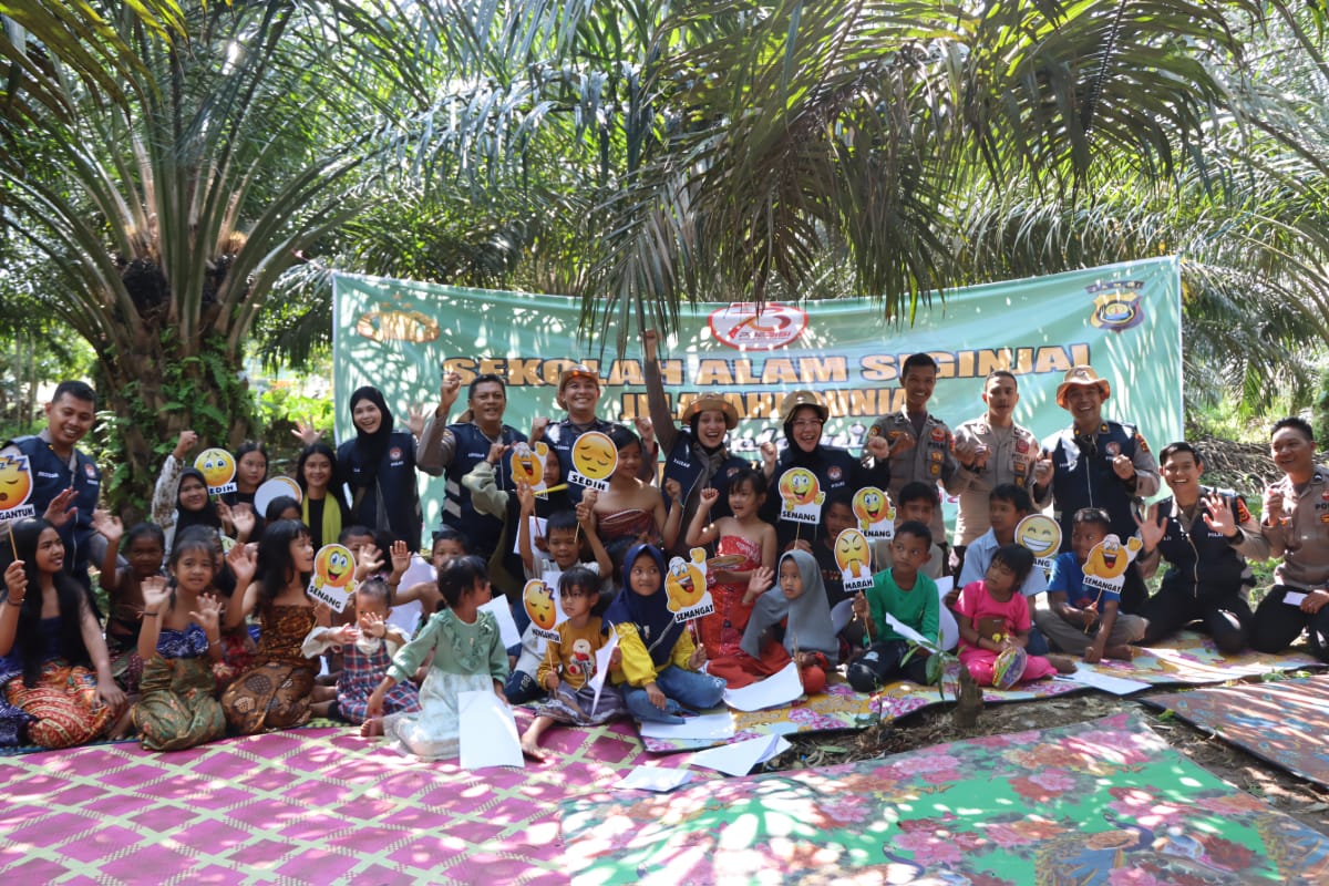 Berburu Calon Polisi di Tempat Terluar, Terjatuh dan Terpencil