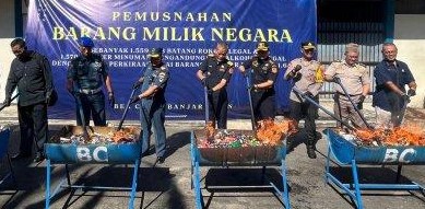 Bea Cukai Banjarmasin Musnahkan Barang Sitaan Senilai Rp 2,14 Miliar