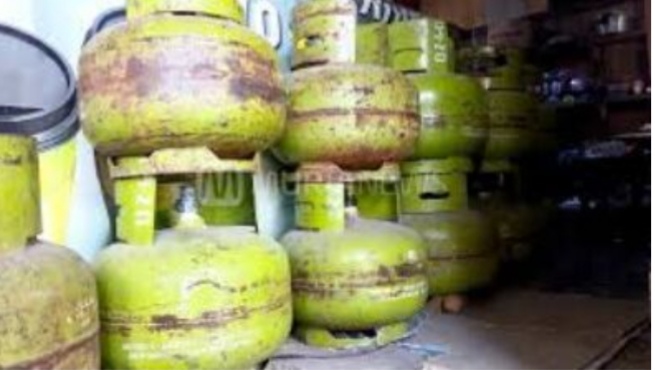 Warga Bogor Menjerit, Harga Gas Elpiji 3 Kg Melambung Juga Langka di Pasaran