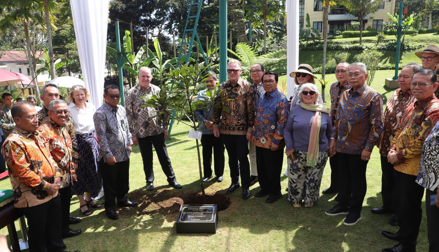Kunjungan Delegasi FCOA dan FCFCOA ke Kampus Badan Strategi Kebijakan dan Diklat Kumdil Mahkamah Agung 