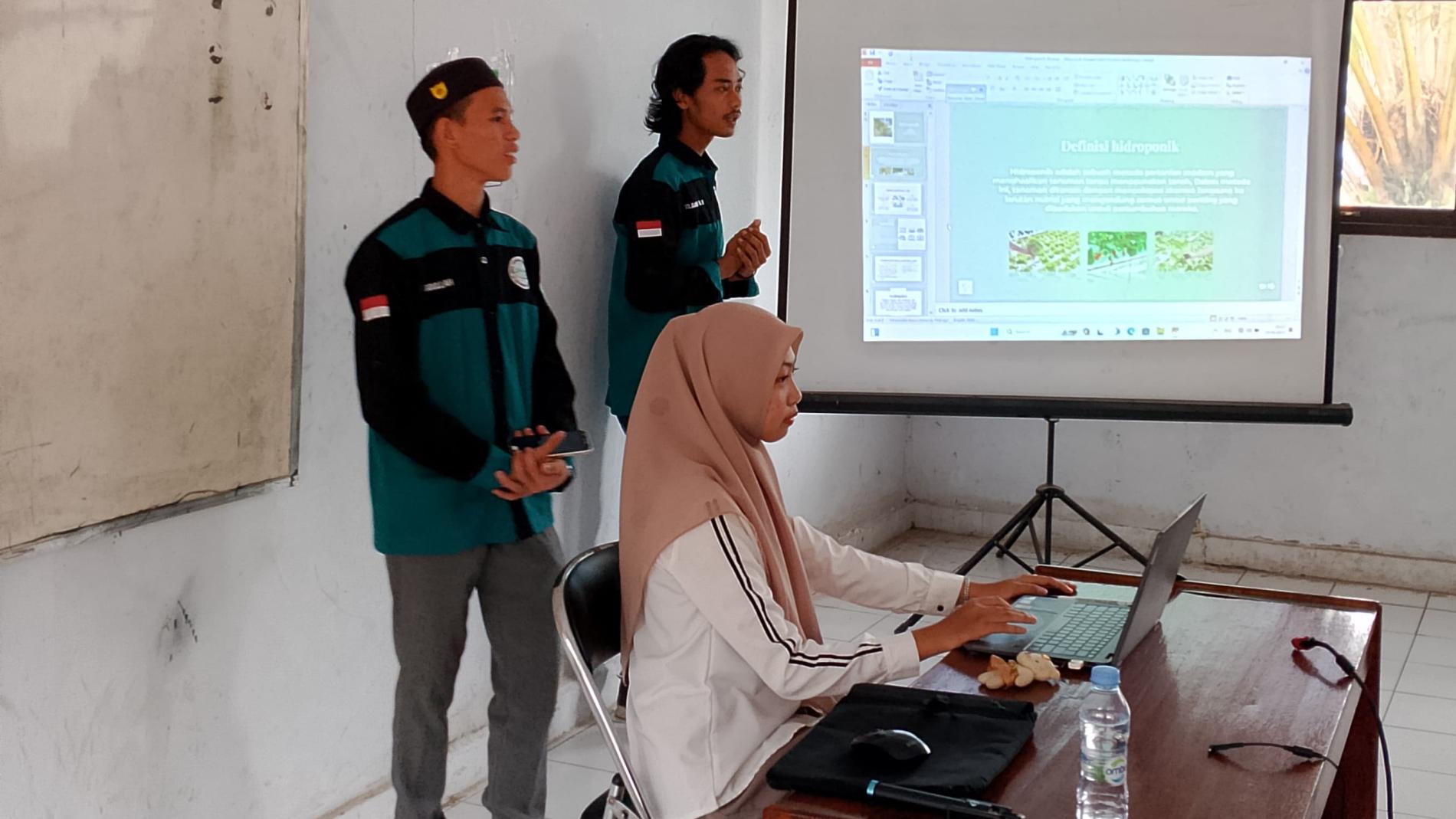 Tumbuhkan Pemikiran yang Kritis pada Mahasiswa  