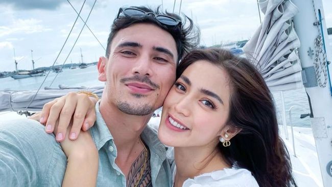 Jessica Iskandar Hamil Anak ke 3, Putuskan Pisah Ranjang dengan Suaminya!