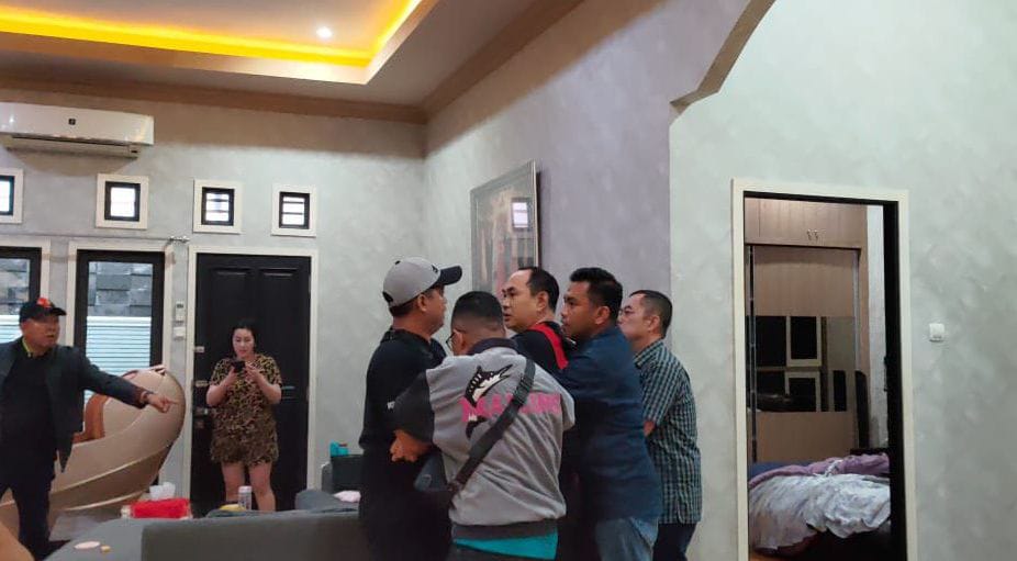 Andrian DPO Pembalakan Liar Kawasan Hutan Ditangkap Tim Intelijen Kejaksaan Agung