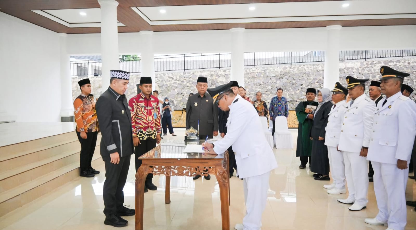 Bupati Dendi Rolling Pejabat Eselon III dan IV di Pesawaran