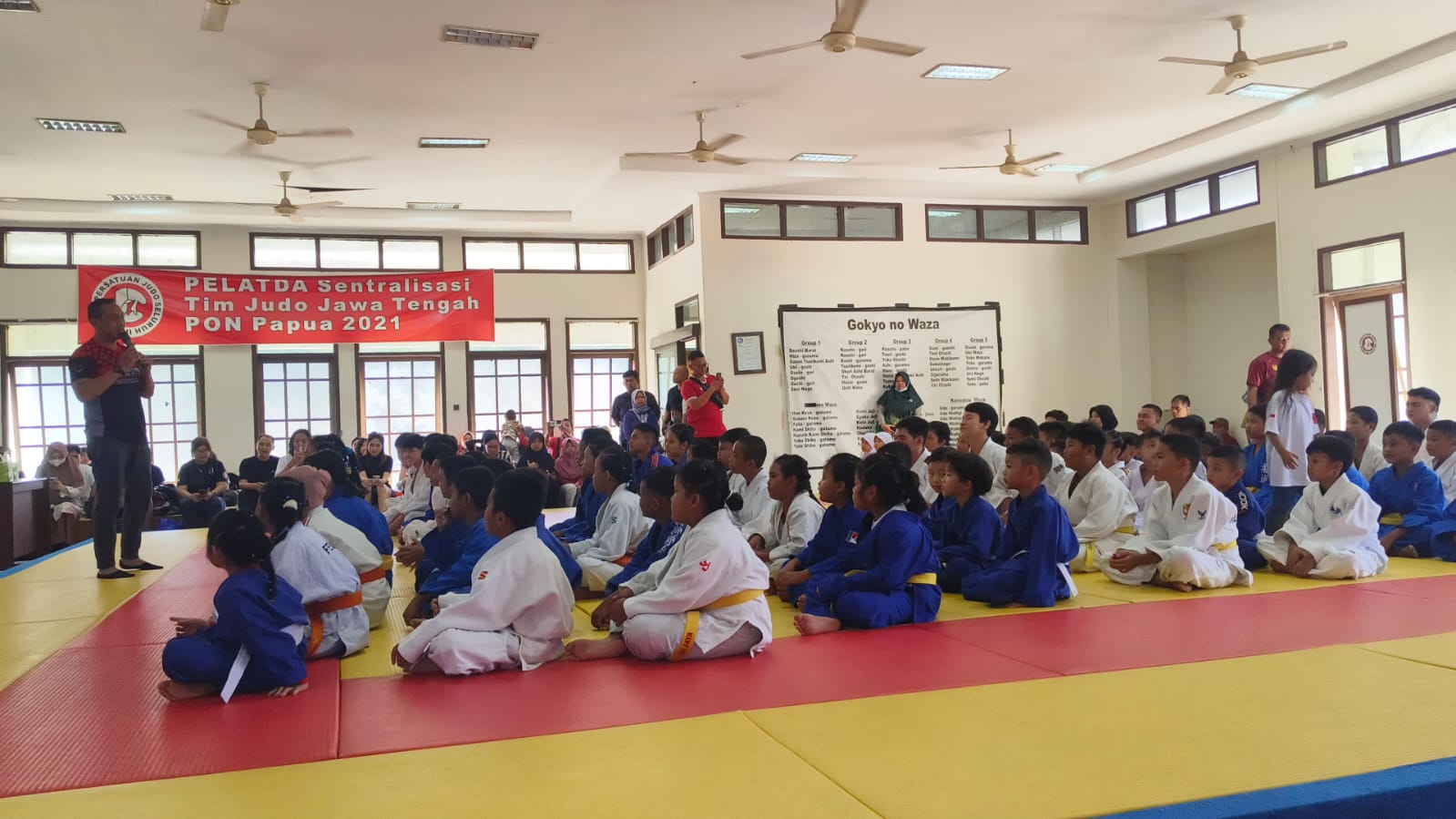 Arnaz Minta Atlet Kota Semarang Saatnya Berprestasi di Level Internasaional