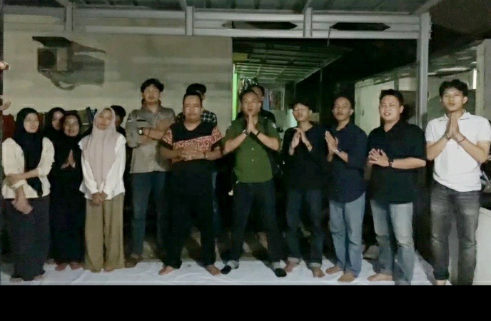 Aksi Kera Jilid 2 ke Polda Lampung, Penjarakan Komisioner KPU Balam