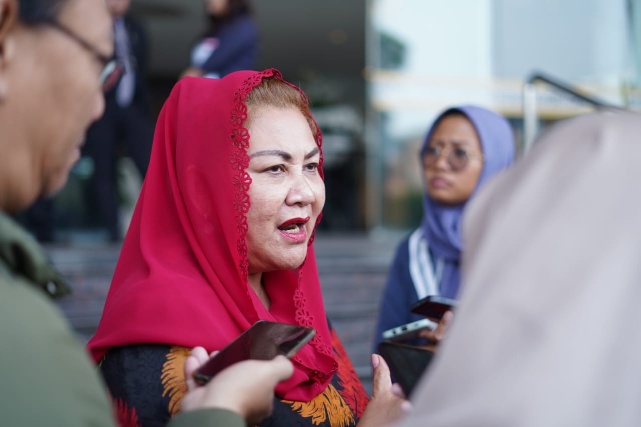 Mbak Ita Jamin Pendidikan Anak Pasutri Tunanetra yang Tertolak PPDB SMA