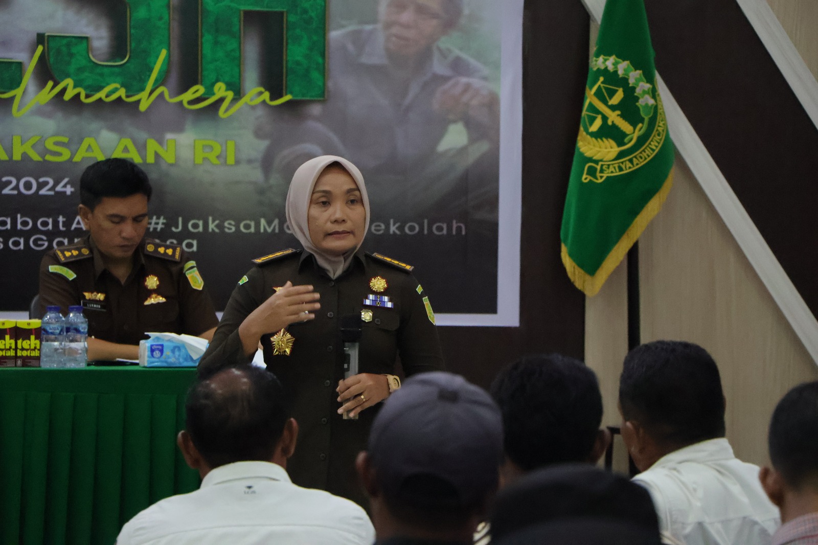 Puspenkum Kejaksaan Agung Laksanakan Penyuluhan Hukum “JAGA DESA” di Kabupaten Halmahera Timur 