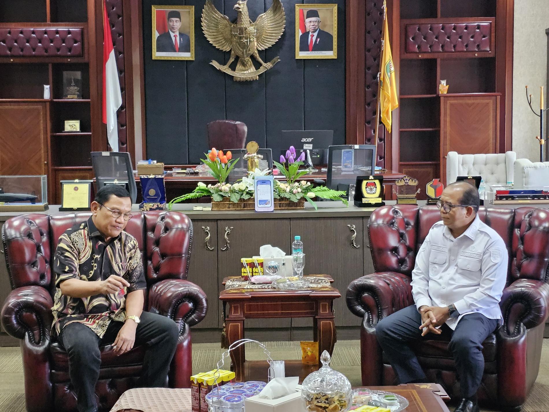 Hanan A Rozak Bertemu Pj Gubernur, Bahas Persoalan Petani