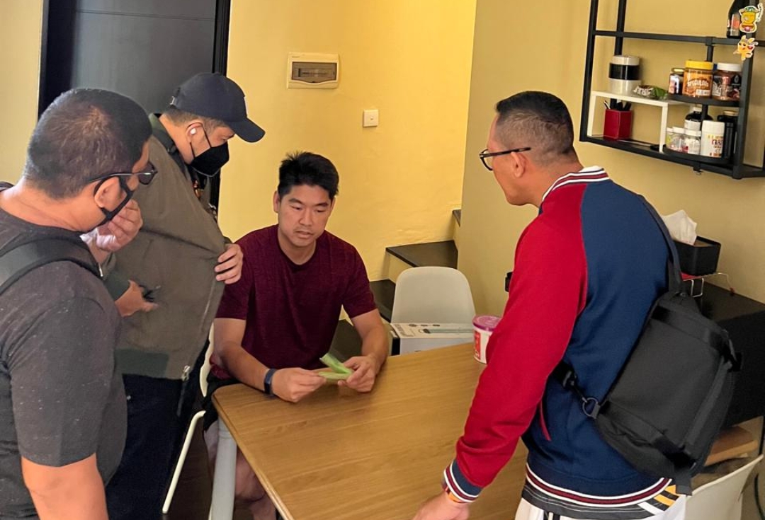 Satgas SIRI Kejagung Berhasil Tangkap  DPO Kasus Korupsi Gagal Bayar TMN PT SP Finance 